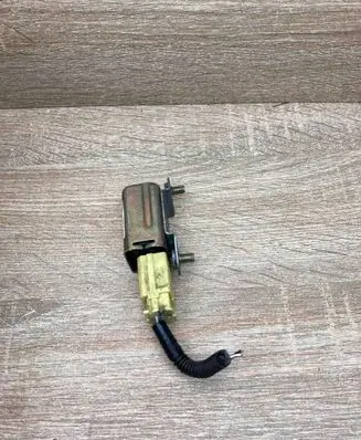 Toyota Prius (XW20) Airbag deployment crash/impact sensor 8986047040 1879000891 WITHPLUG