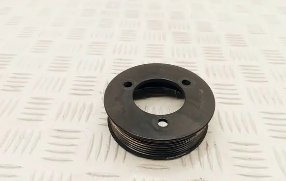 Opel Vivaro Water pump pulley 8200357354