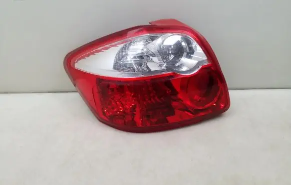 Toyota Auris 150 Rear/tail lights V287AL