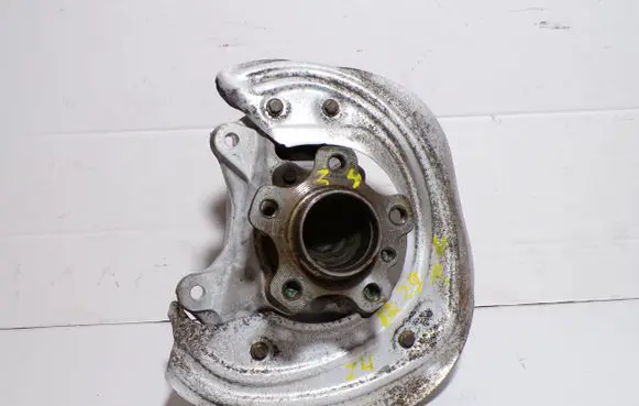 BMW Z4 g29 Front wheel hub spindle knuckle 6878614