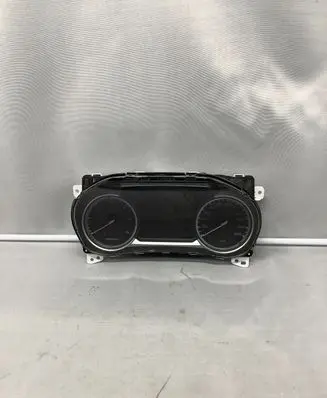Isuzu D-Max Speedometer (instrument cluster) 8976743640