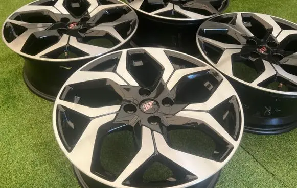 Ford Ecosport R18 alloy rim 