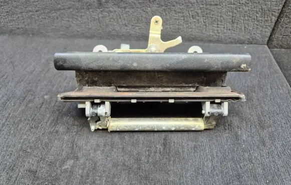 Audi 100 S4 C4 Tailgate/trunk/boot exterior handle 4A9827565 8A9827565