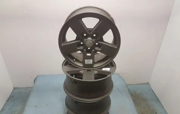 Jeep Commander R18 alloy rim 5x127