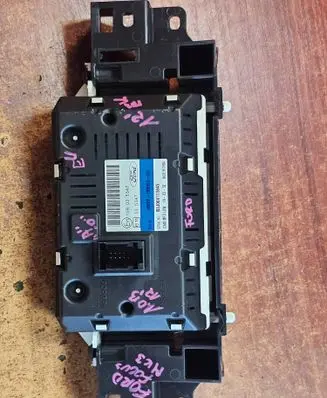 Ford Focus Screen/display/small screen 10R035347 B3J06V115845 AM5T18B955AG