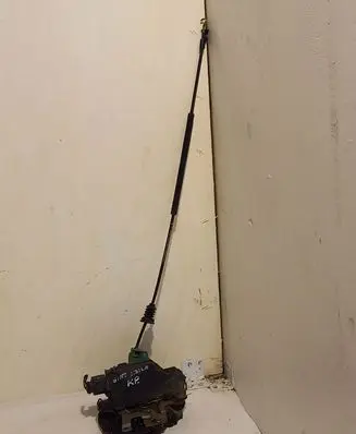 Seat Ibiza II (6k) Front door lock C3B1837015A