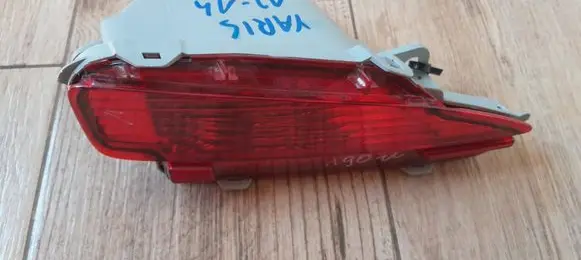 Toyota Yaris Rear fog light V293010L