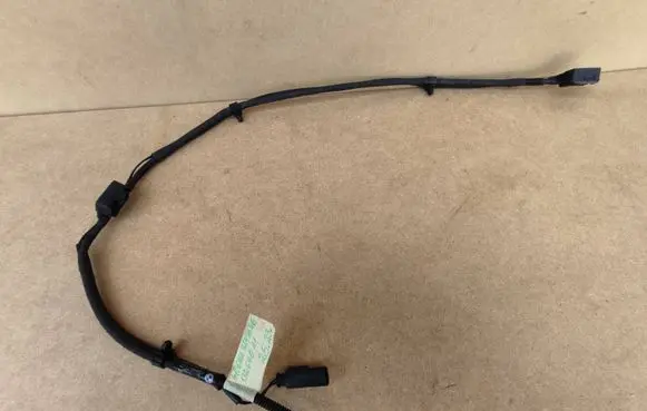 BMW 2 F22 F23 Windshield washer spray nozzle 7249646 61667249646