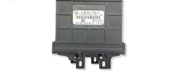 Volkswagen Golf IV Gearbox control unit/module 01M927733LT 5DG00792365