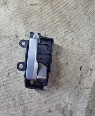 Ford Kuga I Front door interior handle 8M513M51 3M51 R22600