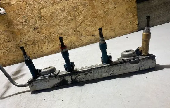 Toyota Prius (XW30) Fuel main line pipe