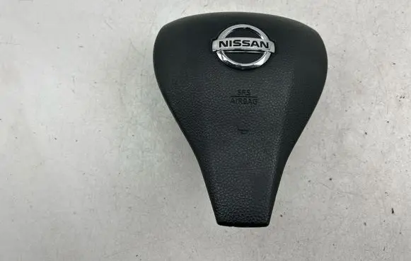 Steering wheel airbag