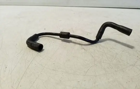 Audi A1 Vacuum line/pipe/hose 04L131051