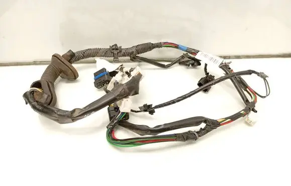 Nissan Navara D40 Front door wiring loom 24124EB302
