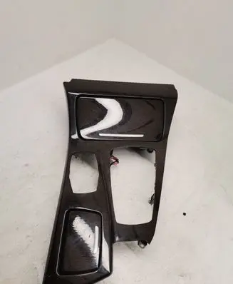 Cup holder front