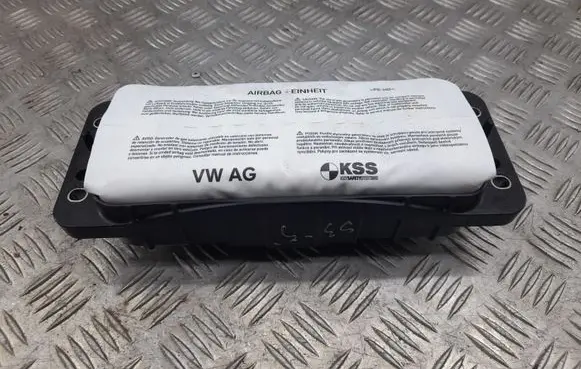 Audi A3 S3 8V Passenger airbag 8V0880204F