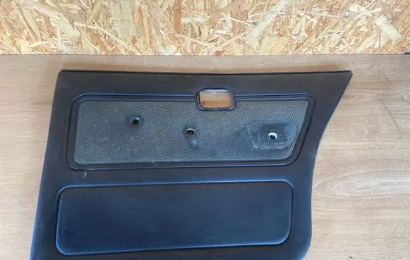 BMW 5 E28 Other front door trim element 