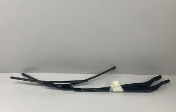 Peugeot 2008 II Headlight wiper blade set 