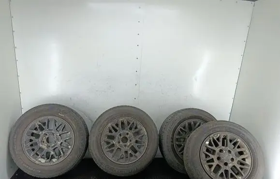 Jeep Grand Cherokee (WJ) R17 alloy rim 