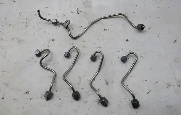Renault Scenic III - Grand scenic III Fuel line pipe GMAUTO4574097