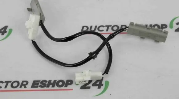Lexus RX 300 Rear door interior light 