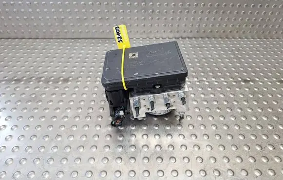 Mazda 2 ABS Pump DG9H-43-7A0 062109-79993