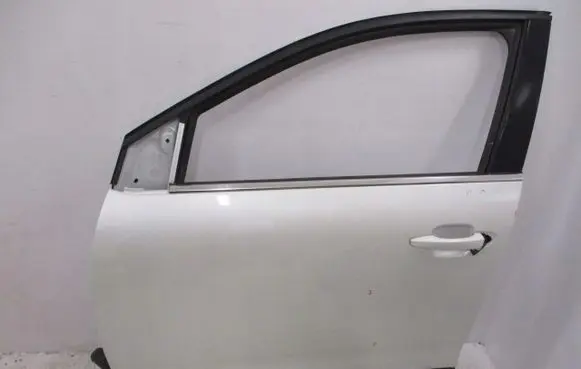 Citroen C5 Aircross Front door