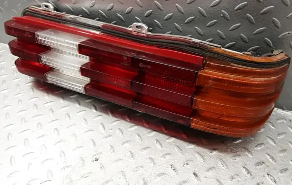 Mercedes-Benz 200 300 W123 Rear/tail lights 22064R