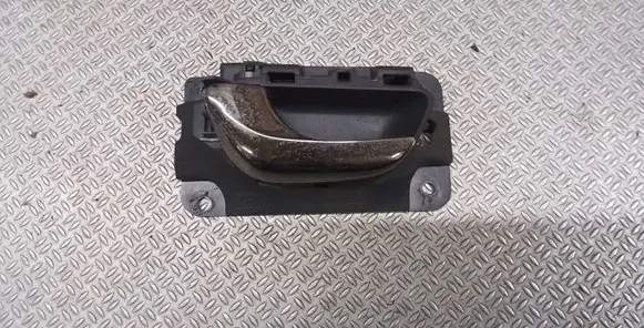 Volvo S80 Front door interior handle 09170045