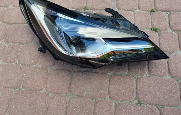 Opel Astra K Headlights/headlamps set 39023763
