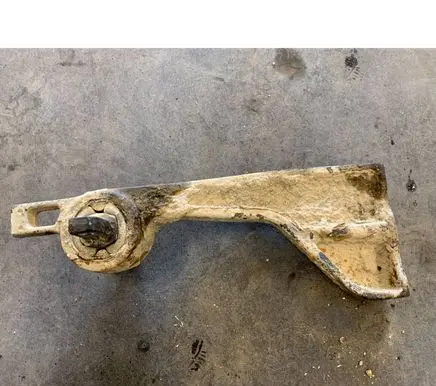 Mercedes-Benz Vito Viano W639 Rear differential/diff mount bracket A6393530595