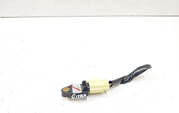 Citroen C-Crosser Airbag deployment crash/impact sensor 8651A001 39754C