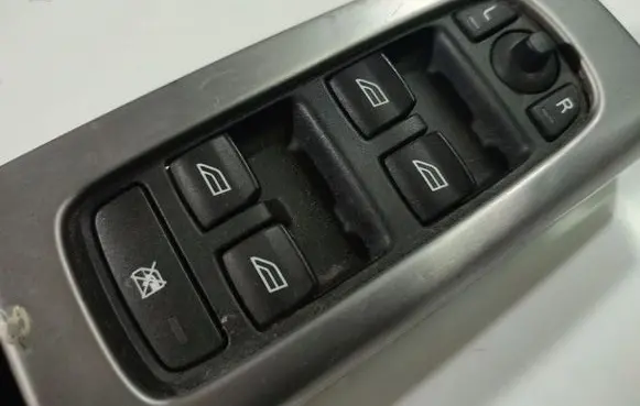 Electric window control switch
