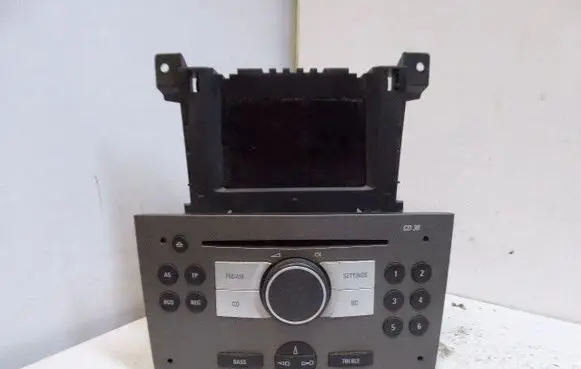 Opel Zafira B Radio/GPS head unit trim 131908564413275077