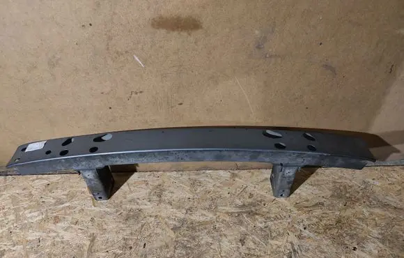 Jaguar XJ X350 Front bumper cross member CH9054
