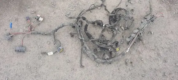 Opel Vivaro Engine installation wiring loom 0520034