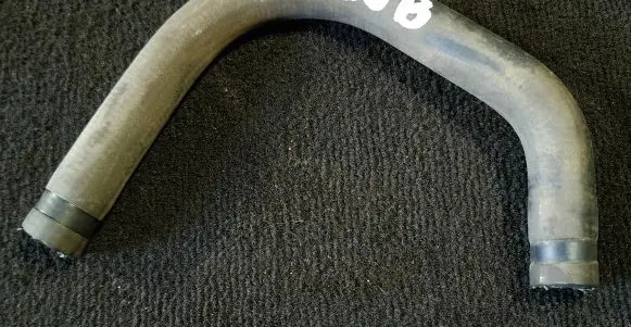 Volvo S80 Engine coolant pipe/hose