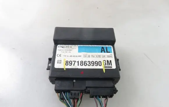 Opel Frontera B Central body control module 8971863990