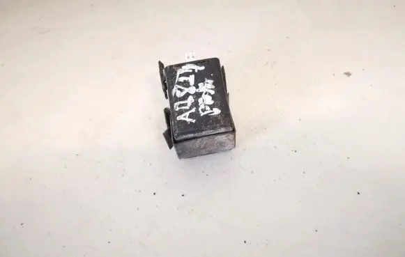 Volvo S40, V40 Other relay 811265 05070502