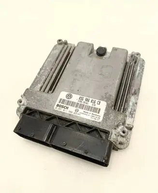Volkswagen Golf V Engine control unit/module 03G906016CB 1039S06216 0281011900