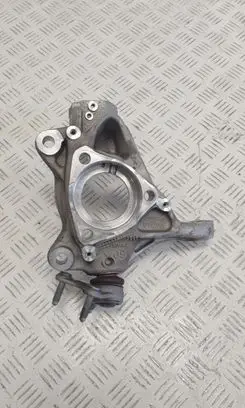 Volkswagen Touran I Front wheel hub spindle knuckle VAG