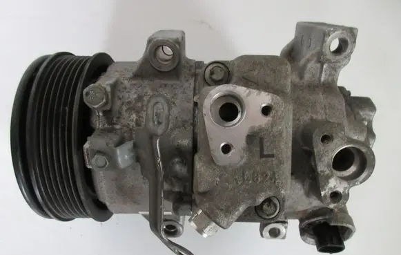 Toyota Verso Air conditioning (A/C) compressor (pump) GE4472601495