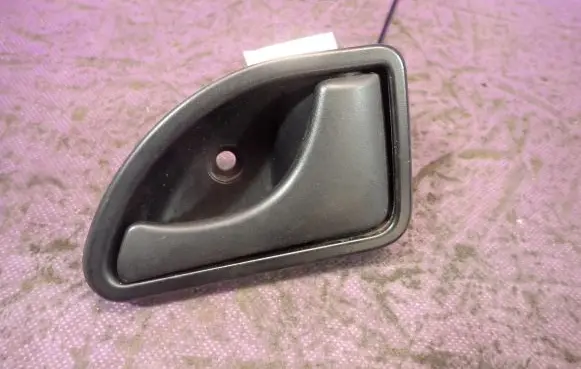 Renault Kangoo I Front door interior handle 8200247803
