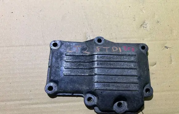 Volkswagen Transporter - Caravelle T4 Engine oil radiator 9.407.0.940.002.6 9.407.0.940.006.6