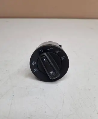 Skoda Octavia Mk3 (5E) Light switch 5E0941431D 10095088