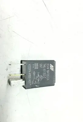 Audi Q7 4L Other relay 7M0951253C