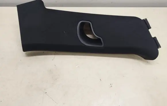Porsche Cayenne (92A) (B) pillar trim (top) 7P0867823 7P5867241M