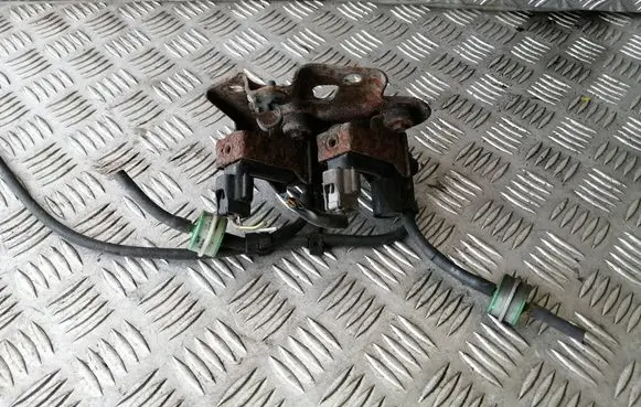 Toyota Yaris Turbo solenoid valve 2581933010