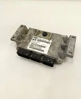 Peugeot 307 Engine control unit/module 9660774680 5HSHMB19F 9659580780