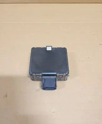 Skoda Superb B8 (3V) Distronic sensor radar 3Q0907561C